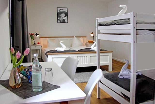 Gaestehaus Lorz Höchstadt an der Aisch Buitenkant foto